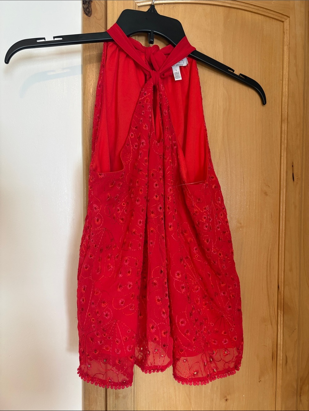 Sofía Vergara Red Embroidered Halter blouse